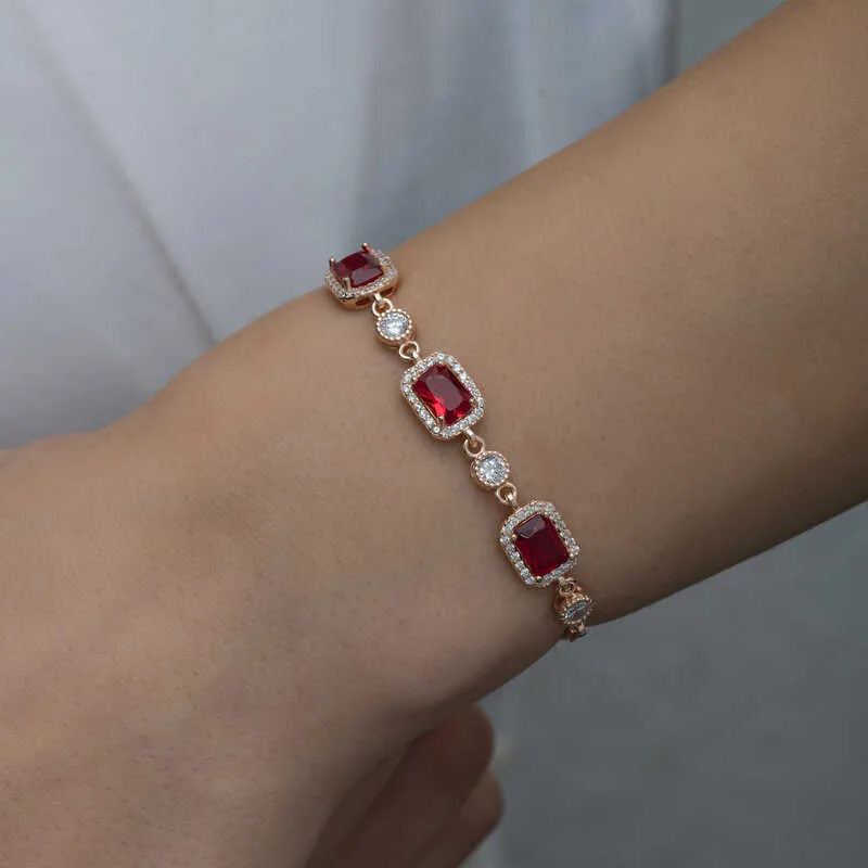 Gümüş Rose Baget Kırmızı Taşlı Kadın Bileklik görsel 3