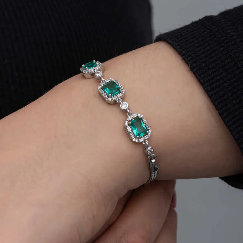 Gümüş Baget Yeşil Taşlı Kadın Bileklik görsel 4
