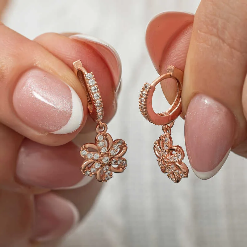 Gümüş Sallantılı Rose Çiçek Kadın Küpe görsel 3