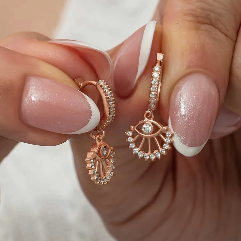 Gümüş Sallantılı Rose Göz Kadın Küpe görsel 1