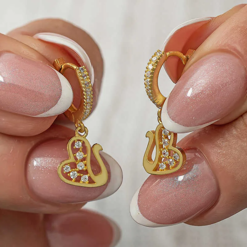 Gümüş Sallantılı Gold Kuğu Kadın Küpe görsel 1
