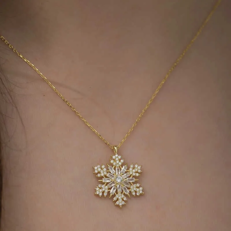 Gümüş Gold Kar Tanesi Kolye görsel 3