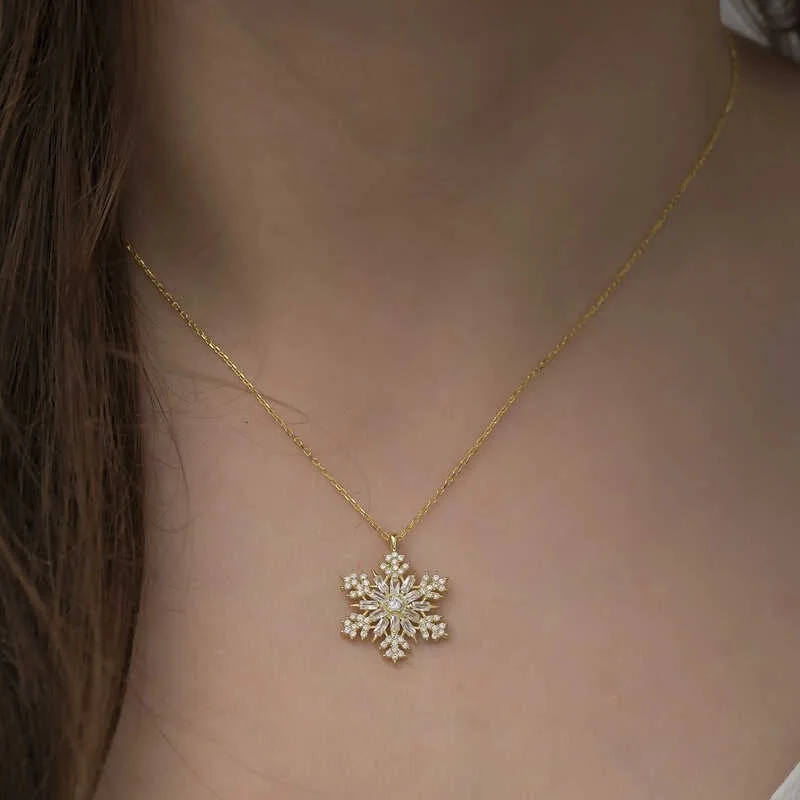 Gümüş Gold Kar Tanesi Kolye görsel 4