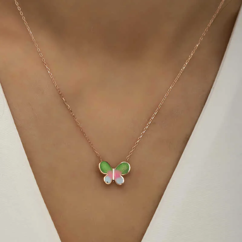 Gümüş Rose Minimal Kelebek Bayan Kolye görsel 3