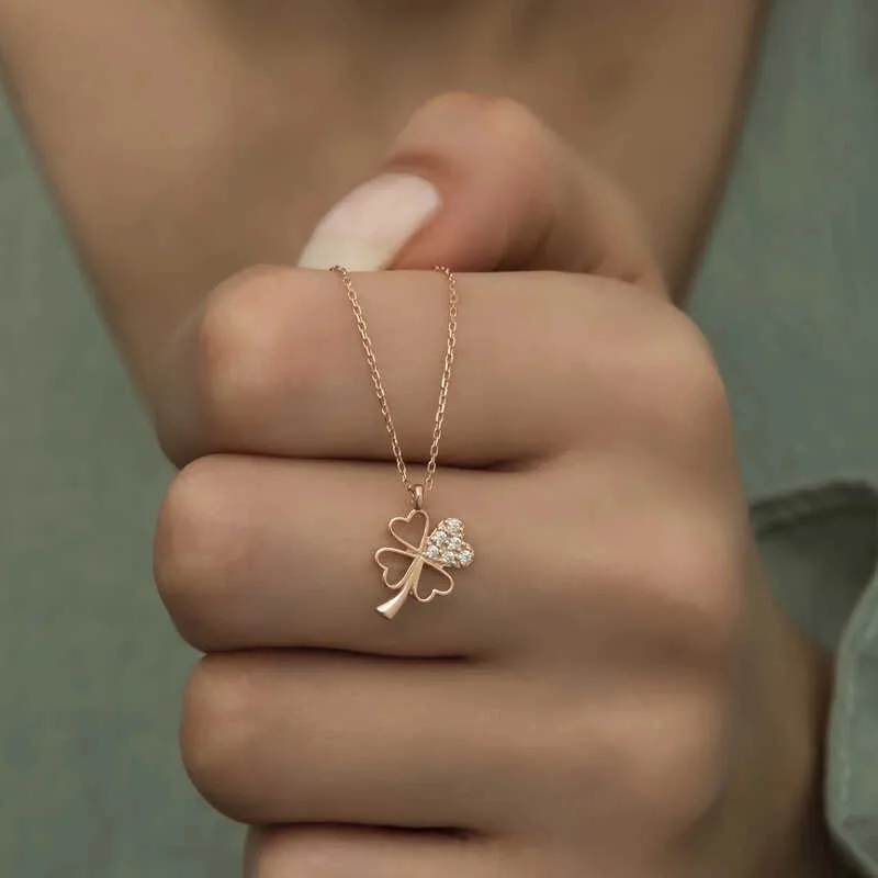 Gümüş Rose Kalpli Dört Yapraklı Yonca Kadın Kolye görsel 2