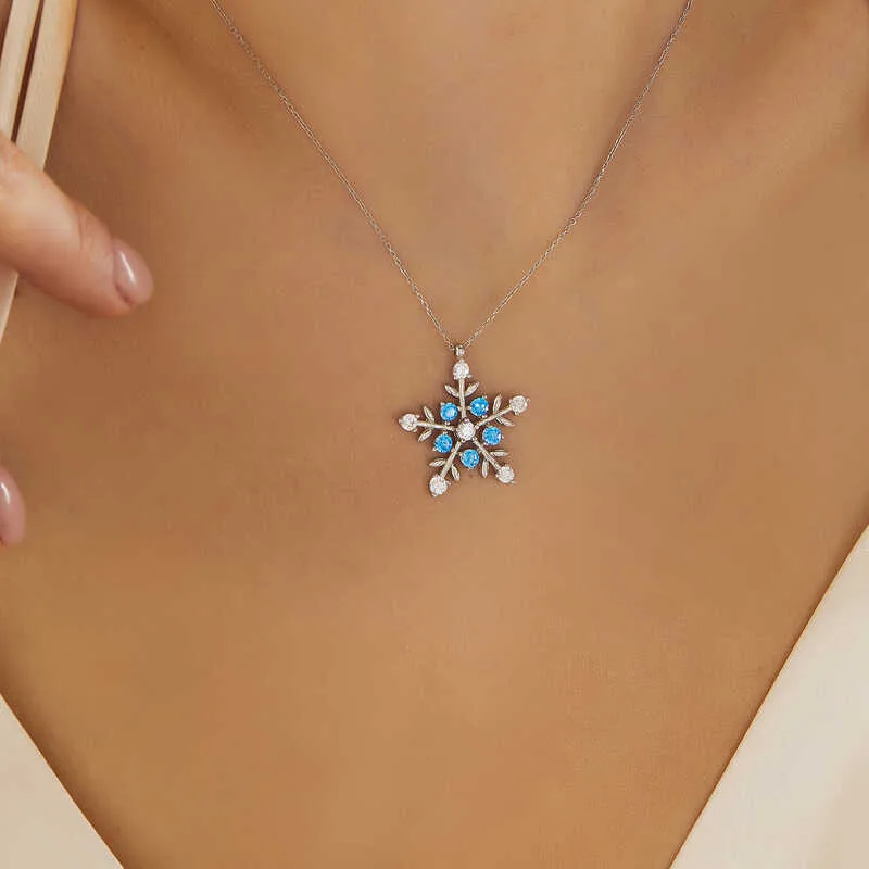 Gümüş Aquamarine Taşlı Kar Tanesi Kadın Kolye görsel 1