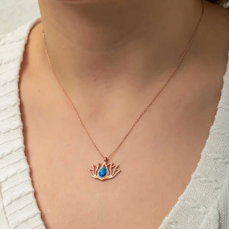 Gümüş Opal Taşlı Rose Lotus Çiçeği Kolye görsel 6
