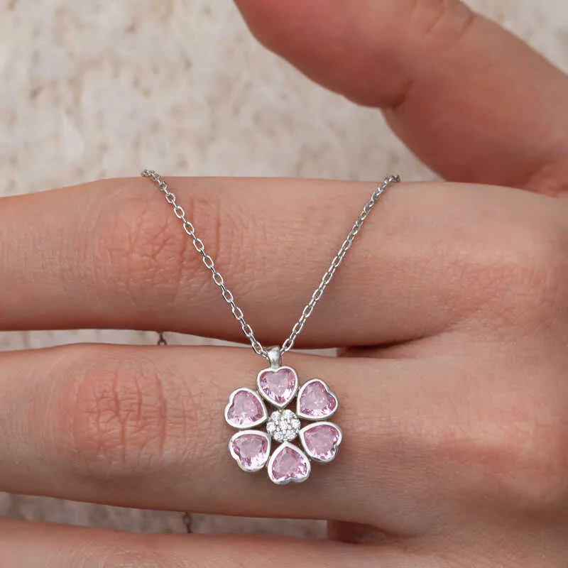 Gümüş Pembe Kalpli Çiçek Kadın Kolye görsel 1